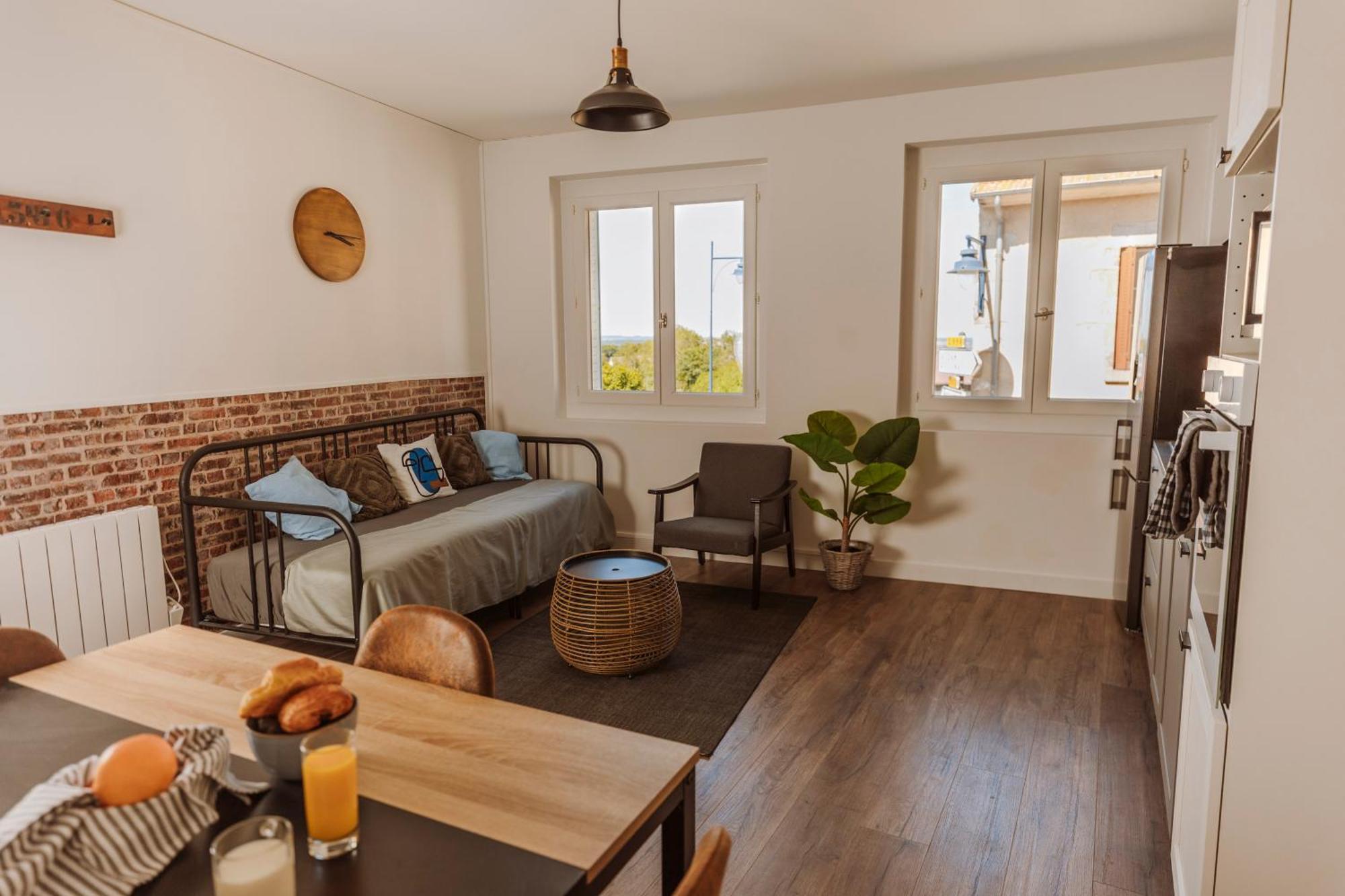 Bel Appartement 35 M 1Er Etage Évaux-les-Bains Extérieur photo